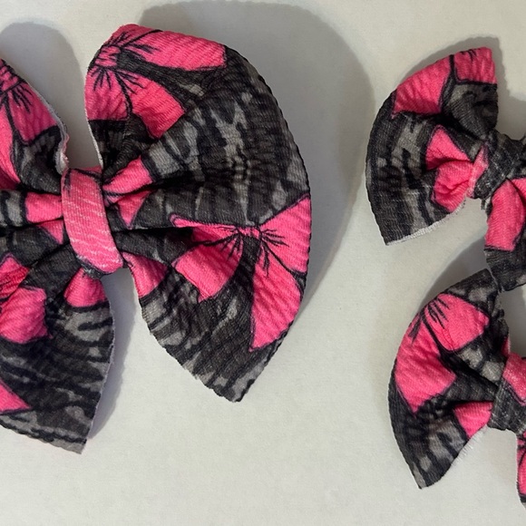 Handmade Bows - Picture 5 of 15